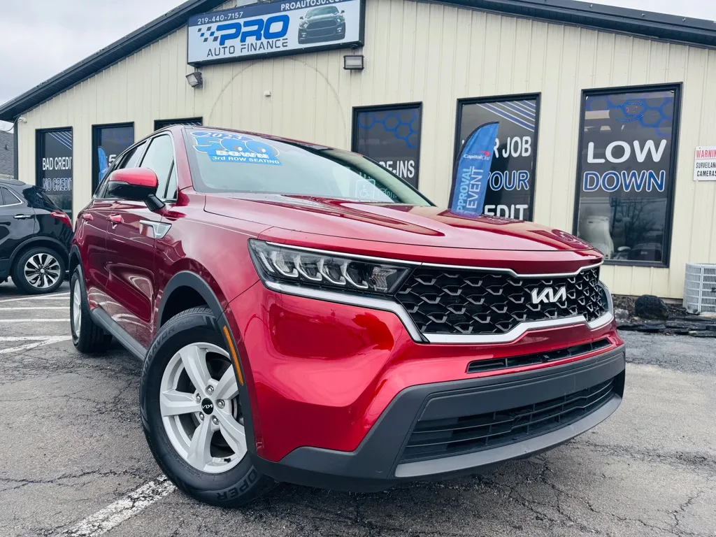 2023 KIA SORENTO LX for sale in Crown Point, IN