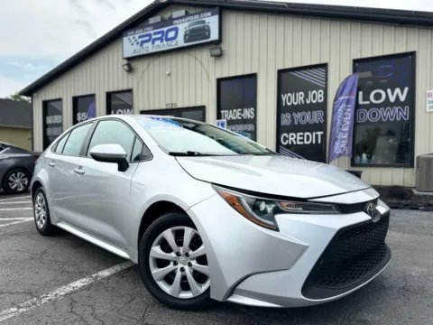 Silver 2022 TOYOTA COROLLA LE for sale in Crown Point, IN