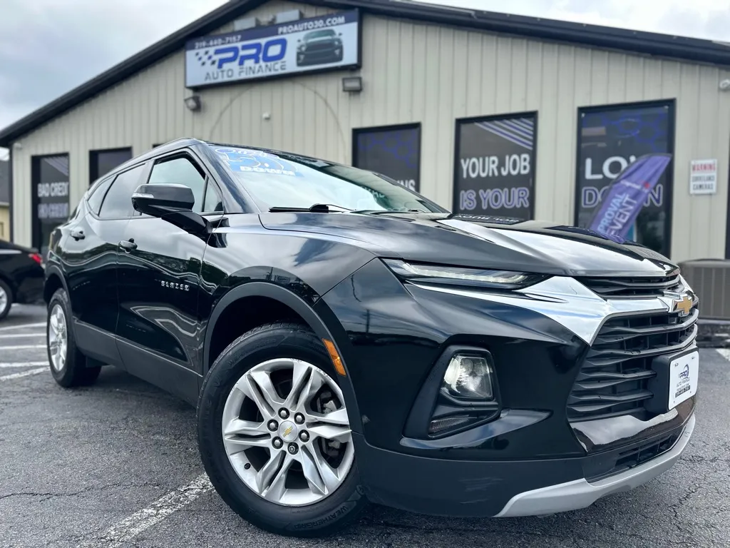 Black 2020 CHEVROLET BLAZER LT for sale in Crown Point, IN