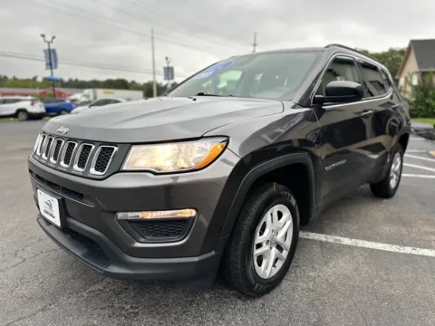 More photos of 2021 JEEP COMPASS SPORT at Pro Auto Finance, IN