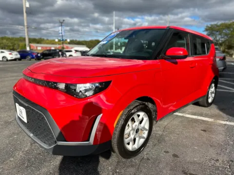 More photos of 2023 KIA SOUL LX at Pro Auto Finance, IN