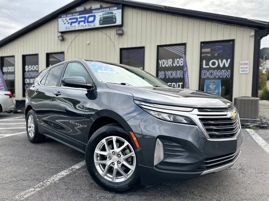 Gray 2022 CHEVROLET EQUINOX LT for sale in Crown Point, IN
