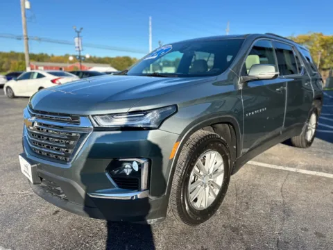More photos of 2022 CHEVROLET TRAVERSE LT CLOTH at Pro Auto Finance, IN