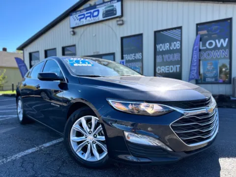 Gray 2023 CHEVROLET MALIBU LT for sale in Crown Point, IN