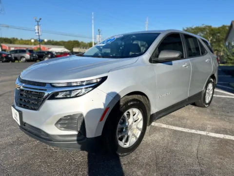 More photos of 2022 CHEVROLET EQUINOX LS at Pro Auto Finance, IN