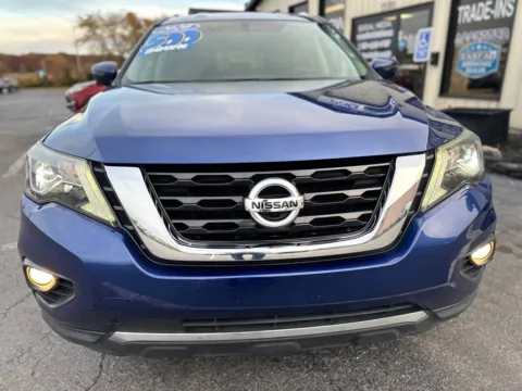 Another view of 2020 NISSAN PATHFINDER SL for sale in Crown Point, IN at Pro Auto Finance