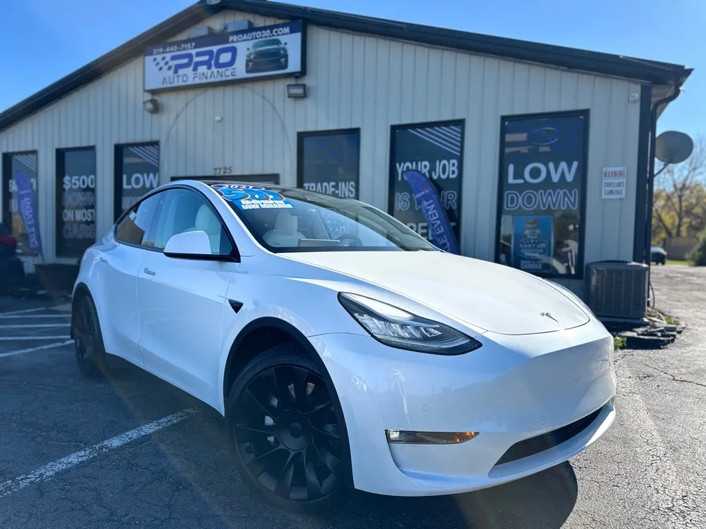 2021 TESLA MODEL Y LONG RANGE for sale in Crown Point, IN