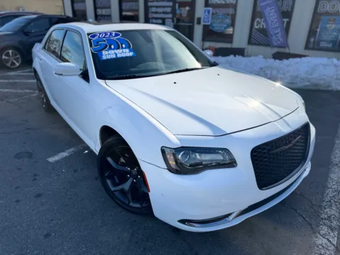 Photos of 2023 CHRYSLER 300 S V6 for sale in Crown Point, IN at Pro Auto Finance