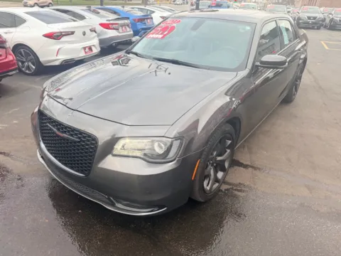 More photos of 2023 CHRYSLER 300 S V6 at Ride Time Auto Finance Broadway, IN