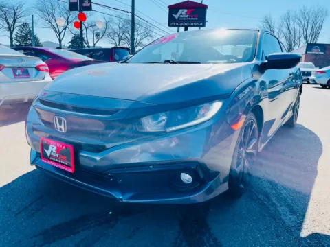 More photos of 2020 HONDA CIVIC SPORT at Ride Time Auto Finance Broadway, IN