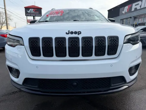 Photos of 2023 JEEP CHEROKEE ALTITUDE LUX for sale in Merrillville, IN at Ride Time Auto Finance Broadway