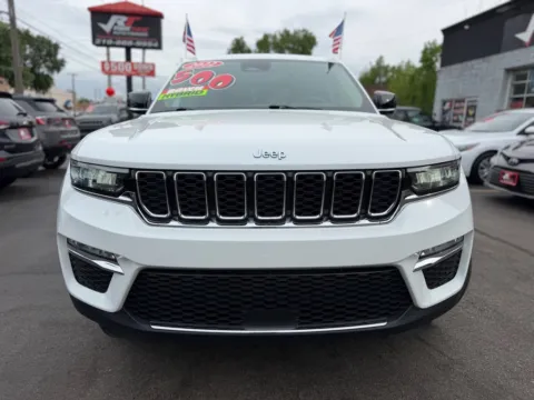 Photos of 2022 JEEP GRAND CHEROKEE 4XE for sale in Merrillville, IN at Ride Time Auto Finance Broadway