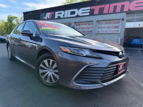 Gray 2023 TOYOTA CAMRY HYBRID LE for sale in Merrillville, IN