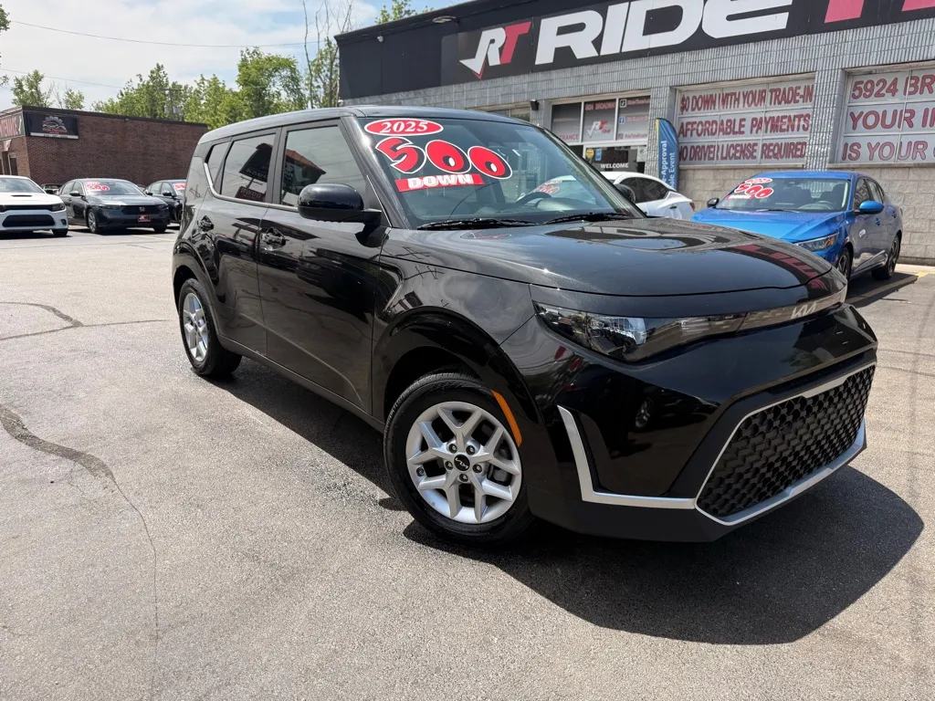 Black 2025 KIA SOUL LX for sale in Merrillville, IN