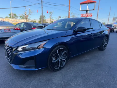 More photos of 2024 NISSAN ALTIMA 2.5 SR at Ride Time Auto Finance Broadway, IN