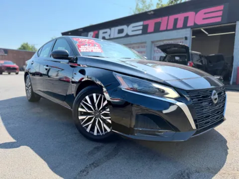 Black 2024 NISSAN ALTIMA 2.5 SV for sale in Merrillville, IN
