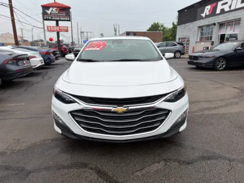 More photos of 2024 CHEVROLET MALIBU LT at Ride Time Auto Finance Broadway, IN