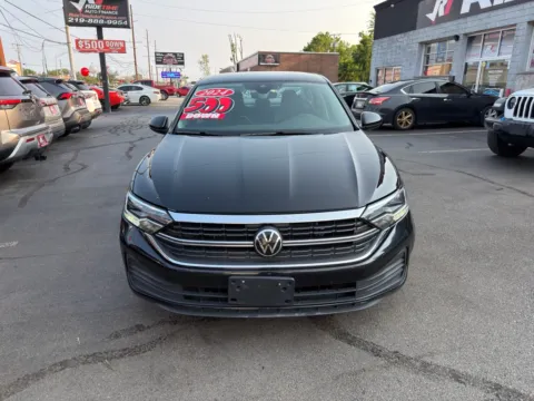 More photos of 2024 VOLKSWAGEN JETTA SE at Ride Time Auto Finance Broadway, IN