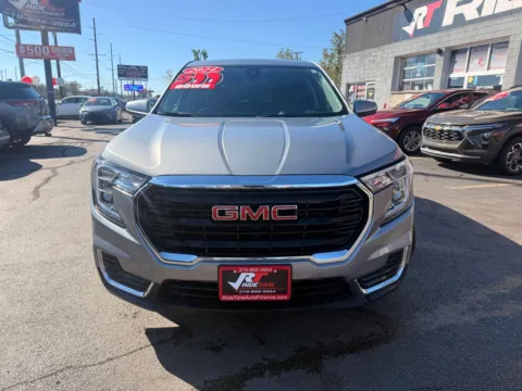 Another view of 2024 GMC TERRAIN SLE for sale in Merrillville, IN at Ride Time Auto Finance Broadway