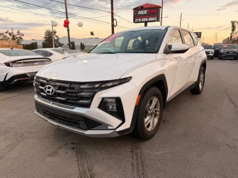 More photos of 2025 HYUNDAI TUCSON SE at Ride Time Auto Finance Broadway, IN