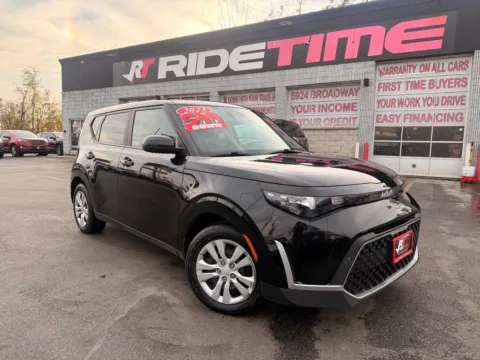 Black 2023 KIA SOUL LX for sale in Merrillville, IN