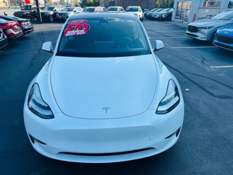 More photos of 2020 TESLA MODEL Y LONG RANGE at Ride Time Auto Finance Broadway, IN