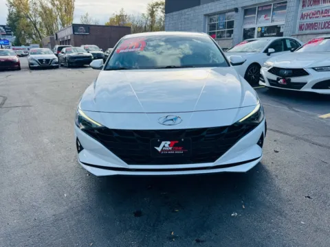 Another view of 2023 HYUNDAI ELANTRA SEL for sale in Merrillville, IN at Ride Time Auto Finance Broadway