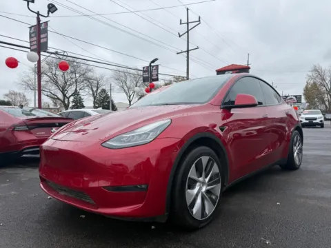 More photos of 2021 TESLA MODEL Y LONG RANGE at Ride Time Auto Finance Broadway, IN