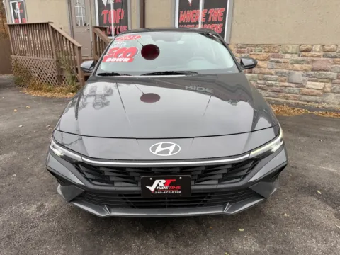 More photos of 2024 HYUNDAI ELANTRA SEL at Ride Time Auto Finance Merrillville, IN