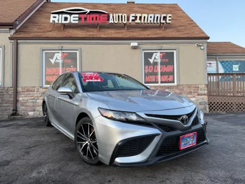 Silver 2024 TOYOTA CAMRY SE for sale in Merrillville, IN