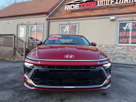 More photos of 2024 HYUNDAI SONATA HYBRID SEL at Ride Time Auto Finance Merrillville, IN