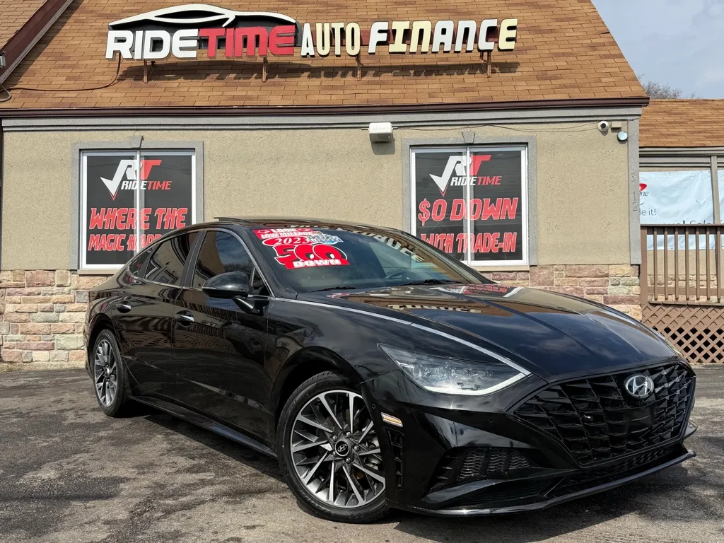 2023 HYUNDAI SONATA LIMITED for sale in Merrillville, IN