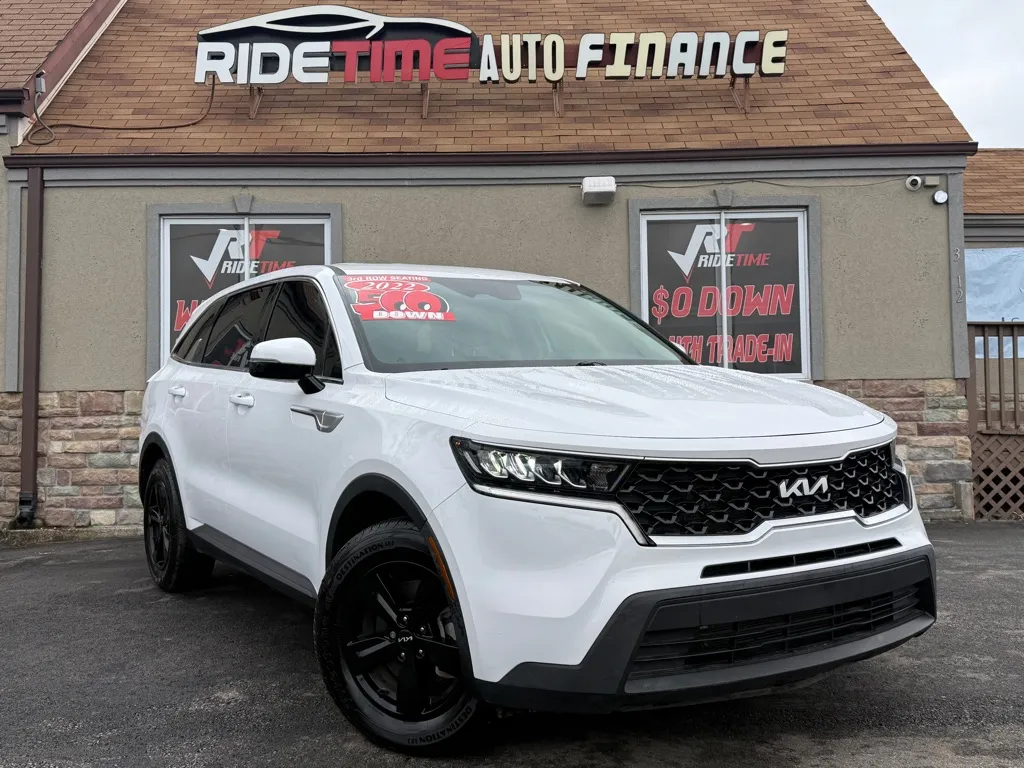 2022 KIA SORENTO LX for sale in Merrillville, IN