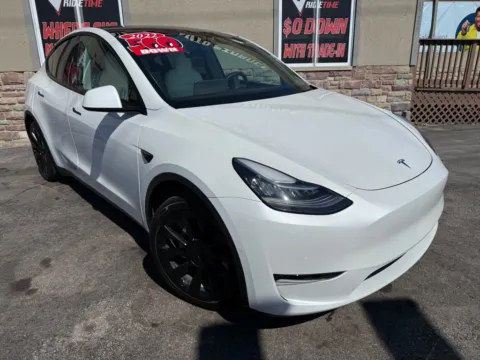 Another view of 2022 TESLA MODEL Y LONG RANGE-AWD for sale in Merrillville, IN at Ride Time Auto Finance Merrillville
