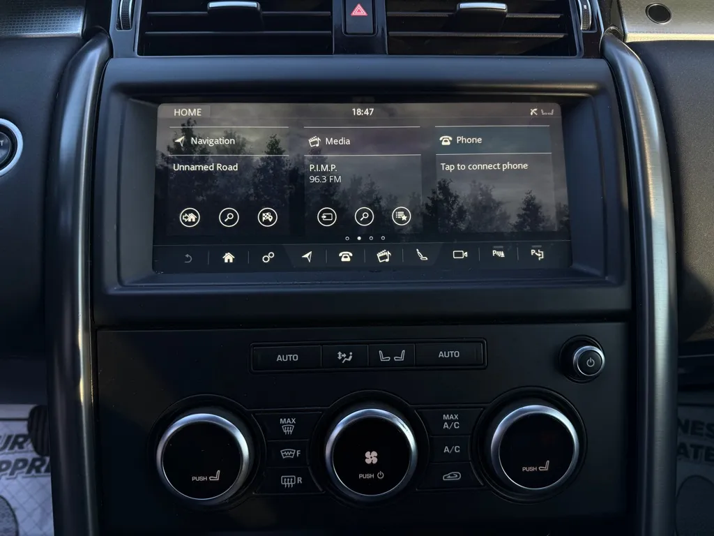 2020 Land Rover Discovery Landmark Edition - Photo 33