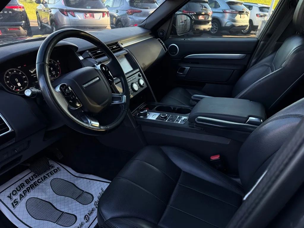 2020 Land Rover Discovery Landmark Edition - Photo 31