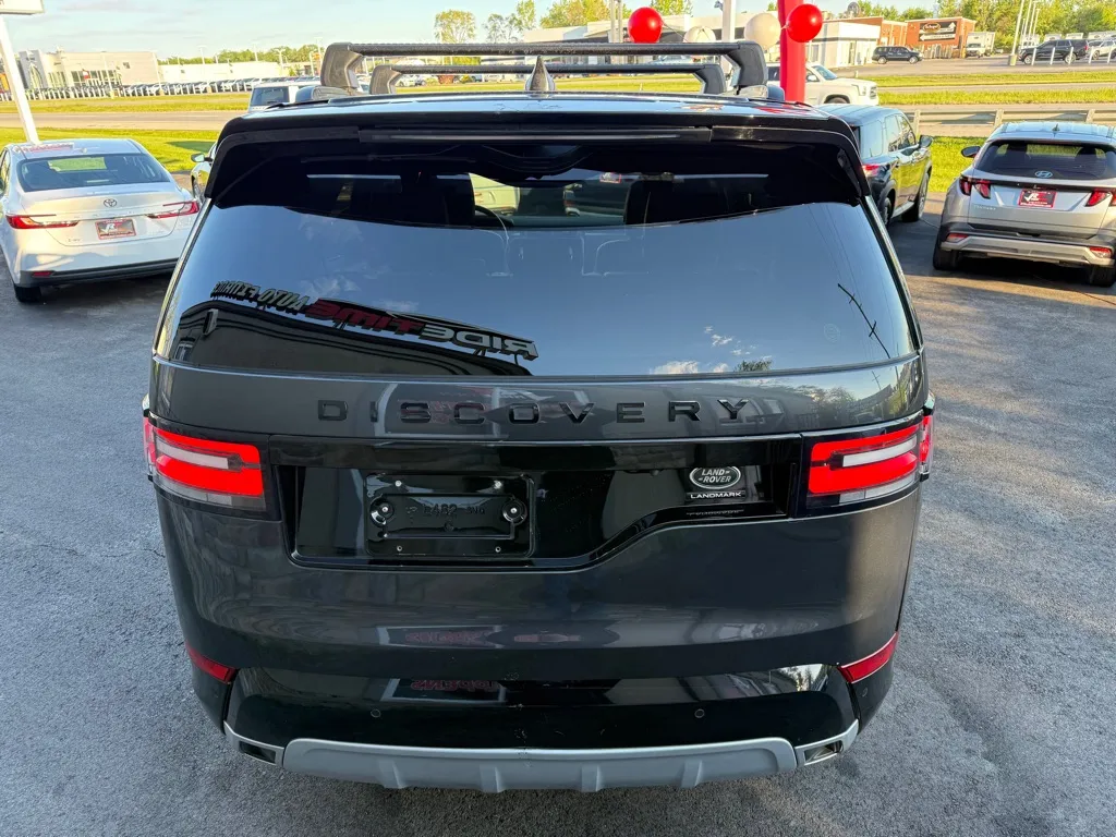 2020 Land Rover Discovery Landmark Edition - Photo 14