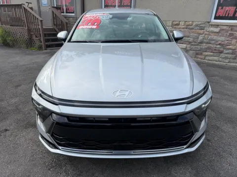 More photos of 2025 HYUNDAI SONATA SEL at Ride Time Auto Finance Merrillville, IN