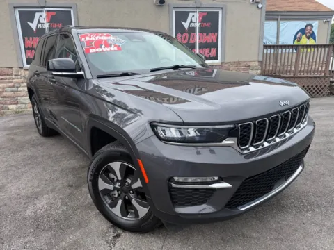 Another view of 2022 JEEP GRAND CHEROKEE 4XE for sale in Merrillville, IN at Ride Time Auto Finance Merrillville