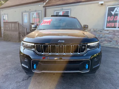 More photos of 2023 JEEP GRAND CHEROKEE OVERLAND 4XE - Advanced ProTec at Ride Time Auto Finance Merrillville, IN