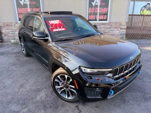 Another view of 2023 JEEP GRAND CHEROKEE OVERLAND 4XE - Advanced ProTec for sale in Merrillville, IN at Ride Time Auto Finance Merrillville