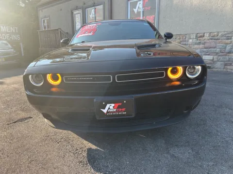 More photos of 2023 DODGE CHALLENGER SXT at Ride Time Auto Finance Merrillville, IN