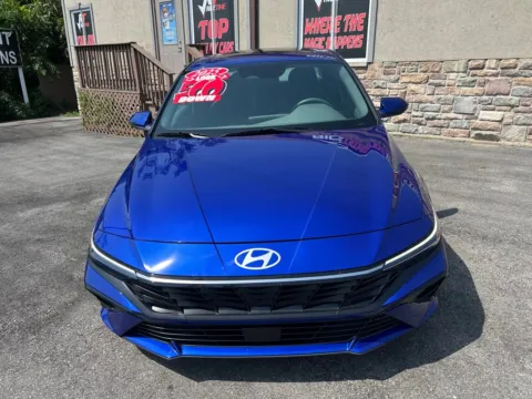 More photos of 2025 HYUNDAI ELANTRA SEL CONVENIENCE at Ride Time Auto Finance Merrillville, IN