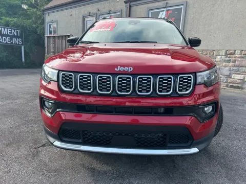 More photos of 2025 JEEP COMPASS LIMITED - 4X4 at Ride Time Auto Finance Merrillville, IN
