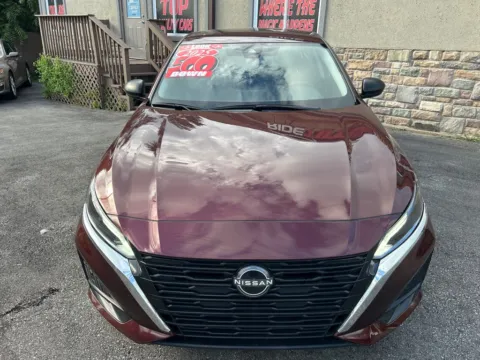 More photos of 2025 NISSAN ALTIMA 2.5 SV at Ride Time Auto Finance Merrillville, IN