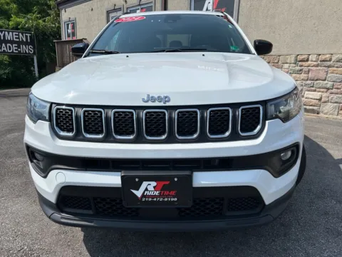 More photos of 2024 JEEP COMPASS LATITUDE - 4X4 at Ride Time Auto Finance Merrillville, IN