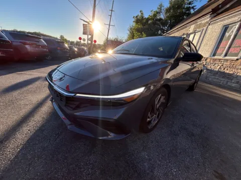 More photos of 2025 HYUNDAI ELANTRA SEL SPORT at Ride Time Auto Finance Merrillville, IN