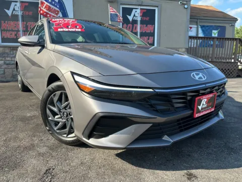 Another view of 2024 HYUNDAI ELANTRA SEL for sale in Merrillville, IN at Ride Time Auto Finance Merrillville