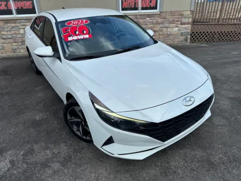 More photos of 2023 HYUNDAI ELANTRA SEL-CONVENIENCE at Ride Time Auto Finance Merrillville, IN
