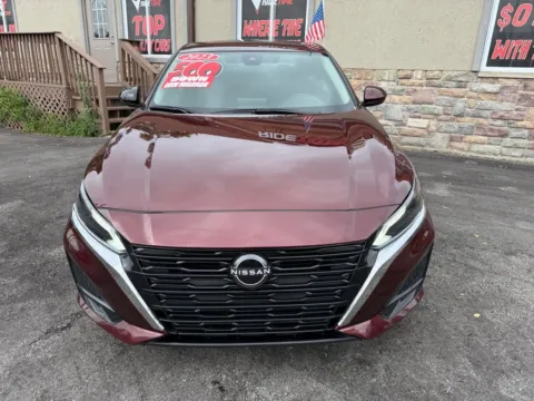More photos of 2023 NISSAN ALTIMA 2.5 SV at Ride Time Auto Finance Merrillville, IN